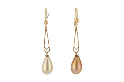 Lot 84 - PAIR OF 9CT GOLD & SIMULATED PEARL PENDANT EARRINGS