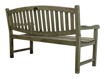 Lot 882 - GARDEN FURNITURE - CONTEMPORARY GARDEN TEAK WOOD BENCH