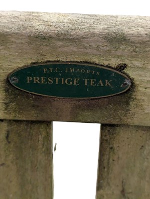 Lot 882 - GARDEN FURNITURE - CONTEMPORARY GARDEN TEAK WOOD BENCH