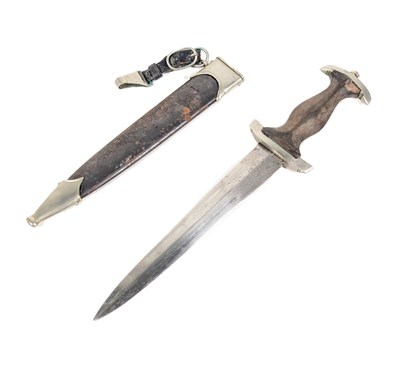 Lot 289 - WWII SECOND WORLD WAR GERMAN SS DAGGER