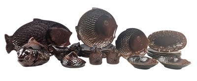 Lot 272 - SYLVAC - FISH PATTERN - MID CENTURY DINNER SERVICE
