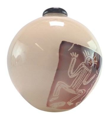 Lot 305 - CHRIS PANTANO - 1980S AUSTRALIAN DESIGNER GLASS OVOID VASE