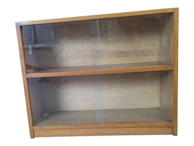 Lot 903 - HERBERT GIBBS MANNER - TWO SMALL PROPORTION 20TH CENTURY OAK BOOKCASES