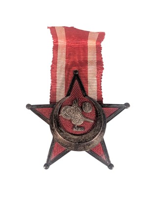 Lot 66 - WWI FIRST WORLD WAR OTTOMAN EMPIRE GALLIPOLI STAR MEDAL