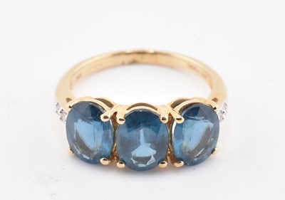 Lot 353 - HALLMARKED 9CT GOLD ORISSA KYANITE & WHITE ZIRCON RING