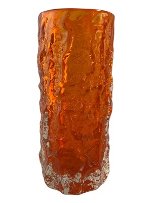 Lot 11 - GEOFFREY BAXTER X WHITEFRIARS - NO. 9689 - MID CENTURY GLASS BARK TANGERINE VASE