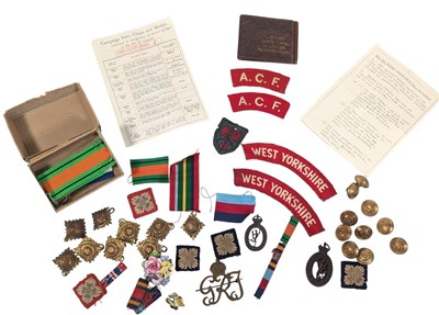 Lot 504 - COLLECTION OF WWII SECOND WORLD WAR BADGES & UNIFORM PATCHES