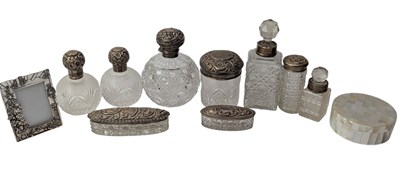 Lot 101 - COLLECTION OF 19TH & 20TH CENTURY HALLMARKED SILVER & GLASS DRESSING TABLE ITEMS