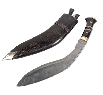 Lot 312 - VINTAGE NEPALESE KUKRI KNIFE