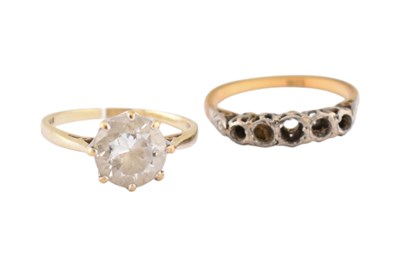 Lot 470 - 18CT GOLD RING MOUNT & 9CT GOLD RING