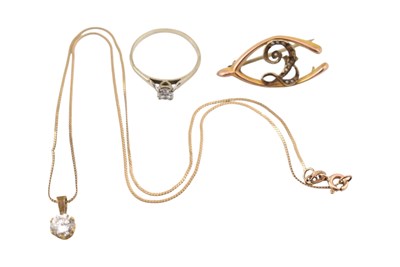 Lot 467 - ASSORTMET OF 9CT GOLD JEWELLERY