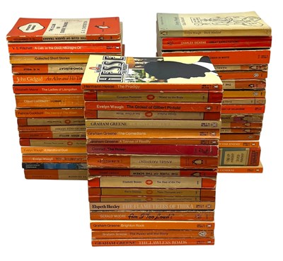 Lot 185 - A COLLECTION OF VINTAGE PENGUIN PAPERBACK BOOKS - H. G. WELLS, EVELYN WAUGH, WILKIE COLLINS...