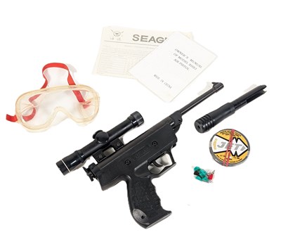 Lot 313 - VINTAGE WEST LAKE .177 CALIBRE AIR PISTOL WITH SILENCER