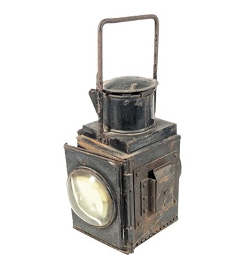 Lot 321 - RAILWAYANA - BRITISH RAILWAYS DOUBLE BULLSEYE SIDE LAMP