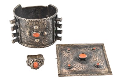 Lot 52 - ETHNIC JEWELLERY BROOCH BRACELET & RING