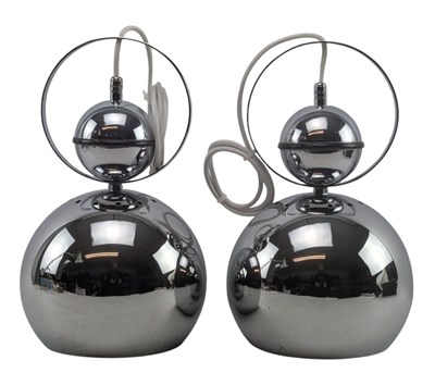 Lot 406 - PAIR OF 20TH CENTURY 1970S HANGING CHROME EYEBALL CEILING LIGHTS