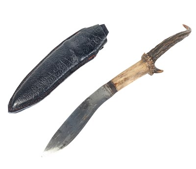 Lot 406 - 19TH CENTURY ANTLER HORN KNIFE
