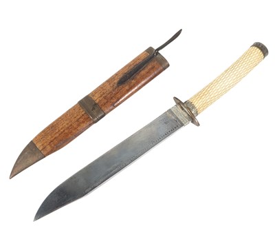 Lot 161 - EARLY 20TH CENTURY BONE HILTED KNIFE
