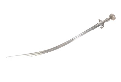 Lot 157 - 19TH CENTURY INDIAN TULWAR SWORD