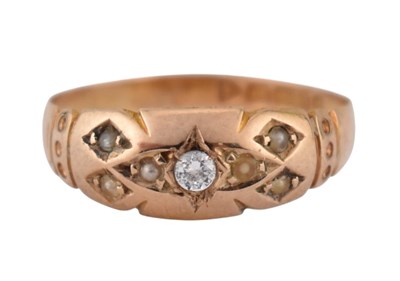 Lot 155 - EDWARDIAN HALLMARKED 15CT GOLD & DIAMOND RING