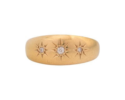 Lot 315 - EDWARDIAN HALLMARKED 18CT GOLD & DIAMOND GYPSY RING