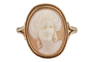 Lot 365 - HALLMARKED 9CT GOLD CAMEO RING