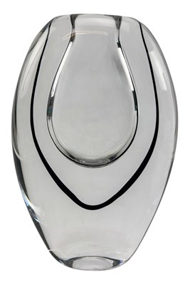 Lot 156 - VICKE LINDSTRAND FOR KOSTA BODA - 1959 SWEDISH STUDIO ART VASE