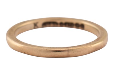 Lot 447 - HALLMARKED 9CT GOLD BAND RING
