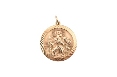 Lot 357 - HALLMARKED 9CT GOLD ST CHRISTOPHER PENDANT