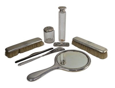 Lot 139 - EDWARD VII HALLMARKED SILVER DRESSING TABLE VANITY SET