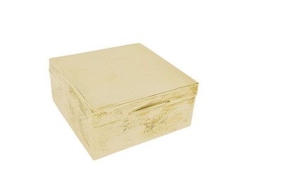 Lot 55 - 20TH CENTURY HALLMARKED SILVER & WOOD LINED DESK TOP CIGARETTE CASE