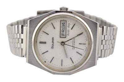 Lot 508 - BULOVA GENTLEMANS AUTOMATIC SET O MATCH WRISTWATCH