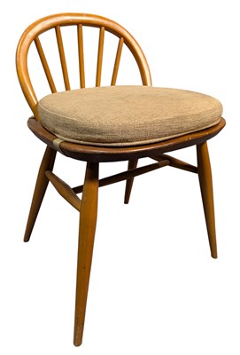 Lot 308 - ERCOL - MODEL 414 - MID CENTURY BEECH AND ELM DRESSING TABLE CHAIR