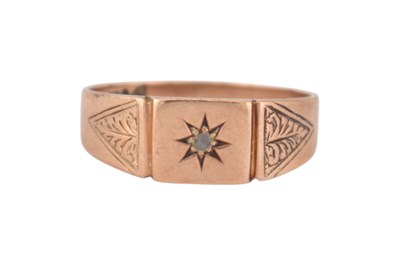 Lot 210 - 1930S HALLMARKED 9CT GOLD & DIAMOND SIGNET RING