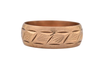 Lot 351 - 1970S HALLMARKED 9CT GOLD BAND RING