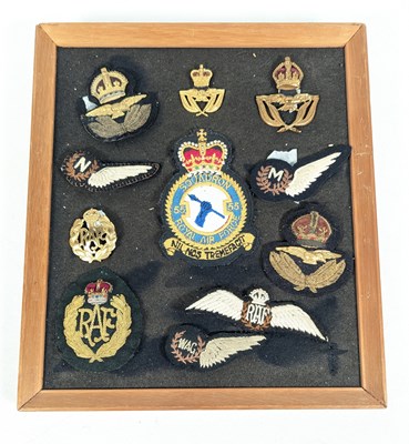 Lot 439 - COLLECTION OF RAF ROYAL AIR FORCE BADGES & PATCHES