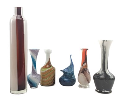 Lot 404 - SELECTION OF SIX 20TH CENTURY AND LATER STUDIO ART GLASS VASES