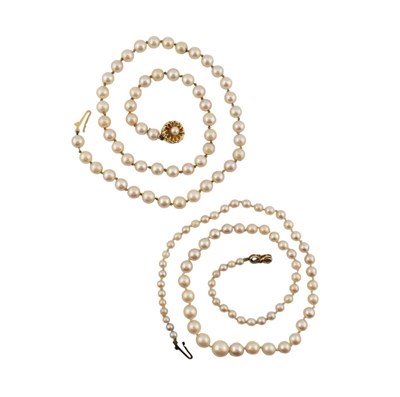 Lot 246 - TWO HALLMARKED 9CT GOLD CULTURED PEARL NECKLACES