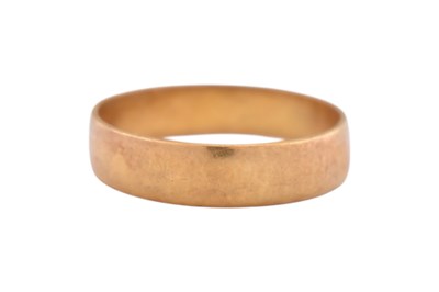 Lot 347 - EDWARDIAN HALLMARKED 22CT GOLD BAND RING
