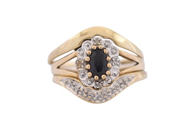 Lot 400 - 9CT GOLD GEM SET STACKING RING SET