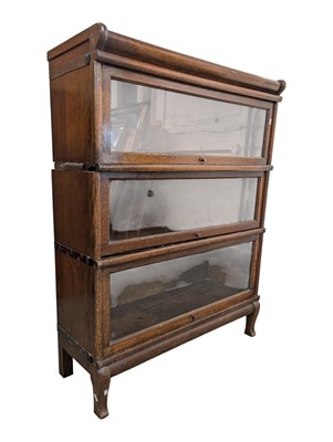 Lot 980 - 1920S GLOBE WERNICKE OAK LAWYERS STACKING BOOKCASE