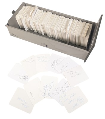 Lot 110 - AUTOGRAPHS - 'N TO R' - LARGE COLLECTION OF X900 SIGNATURES