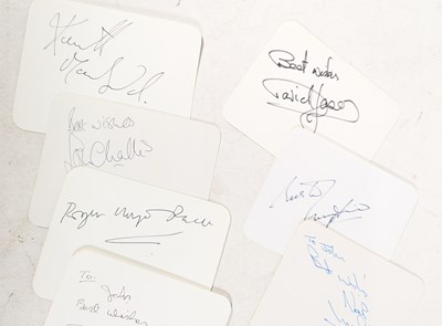 Lot 4 - ONLY FOOLS & HORSES (BBC SITCOM) - CAST AUTOGRAPHS