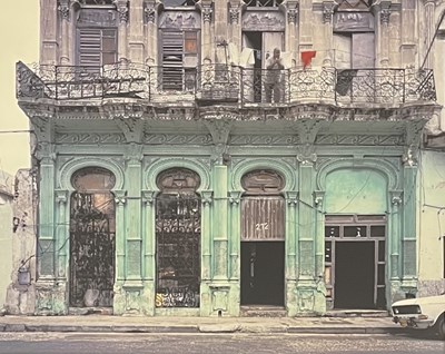 Lot 86 - PETER LAVERY (B. 1948) - CUBAN SERIES, HAVANA - LIM. ED. SIGNED PHOTOGRAPHIC PRINT
