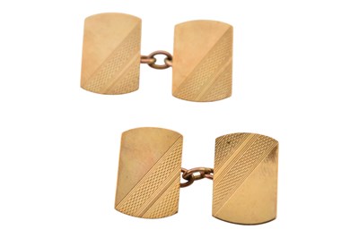 Lot 132 - PAIR OF 1960S HALLMARKED 9CT GOLD CUFFLINKS