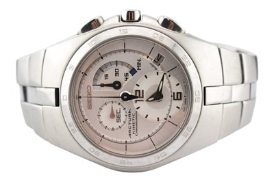 Lot 480 - STAINLESS STEEL SEIKO ARCTURA KINETIC CHRONOGRAPH WRISTWATCH