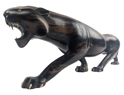 Lot 354 - VINTAGE ART DECO SCULPTURE OF A PROWLING PANTHER