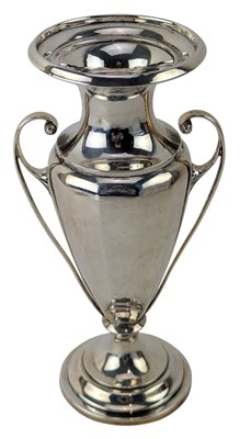 Lot 18 - GEORGE VI HALLMARKED SILVER TWIN HANDLE VASE TROPHY VASE