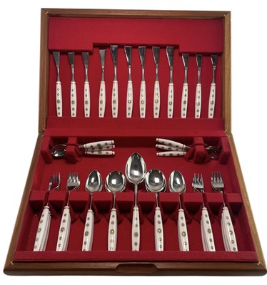 Lot 346 - GEORGE BUTLER OF SHEFFIELD - RETRO CANTEEN OF CUTLERY
