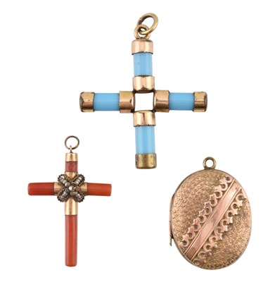 Lot 191 - TWO CROSS PENDANTS & A LOCKET PENDANT